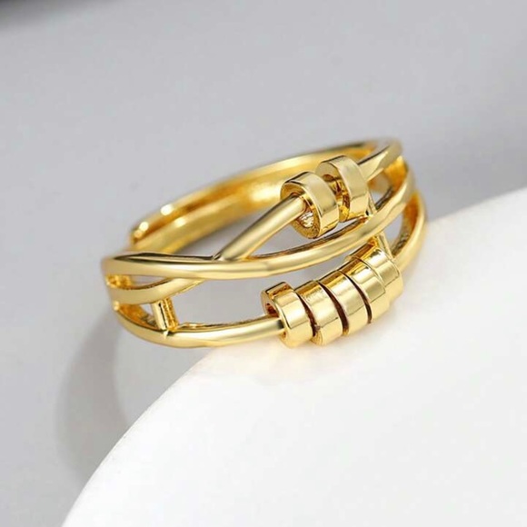 Golden Focus Fidget Ring With Movable Disks - adjustable size - Picture 3 of 4